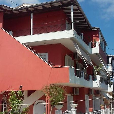 Loula'S Apartments جوفيا المظهر الخارجي الصورة