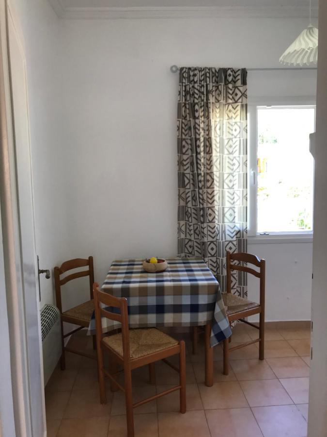 Loula'S Apartments جوفيا المظهر الخارجي الصورة