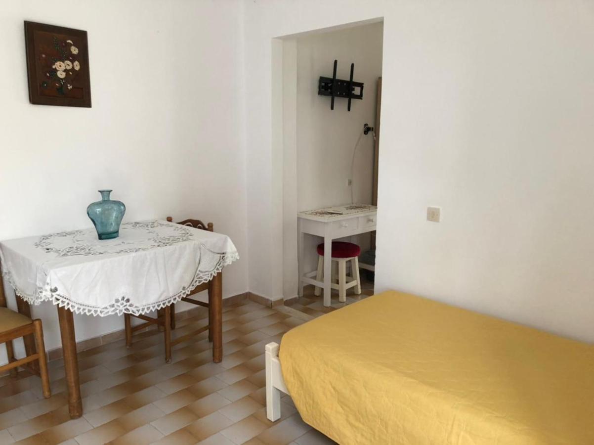 Loula'S Apartments جوفيا المظهر الخارجي الصورة