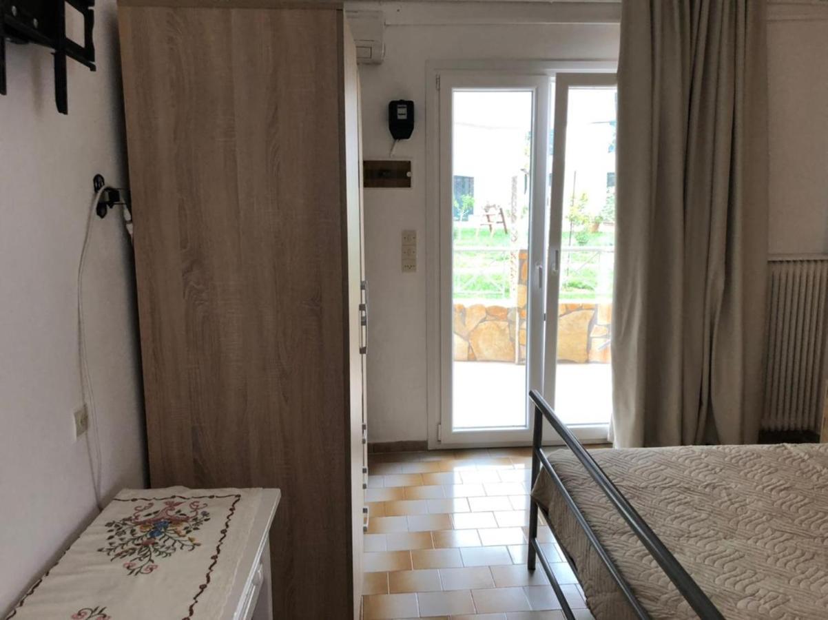 Loula'S Apartments جوفيا المظهر الخارجي الصورة