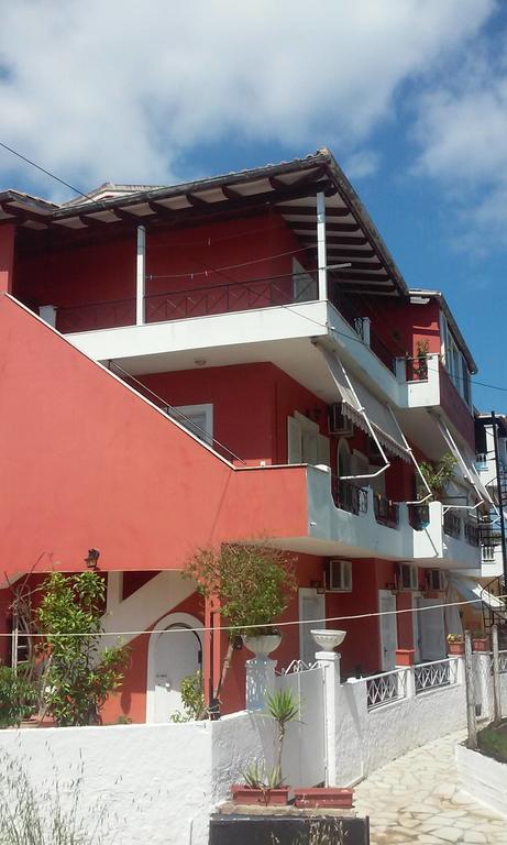 Loula'S Apartments جوفيا المظهر الخارجي الصورة