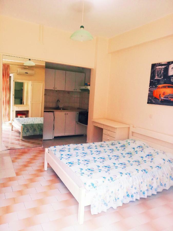 Loula'S Apartments جوفيا المظهر الخارجي الصورة